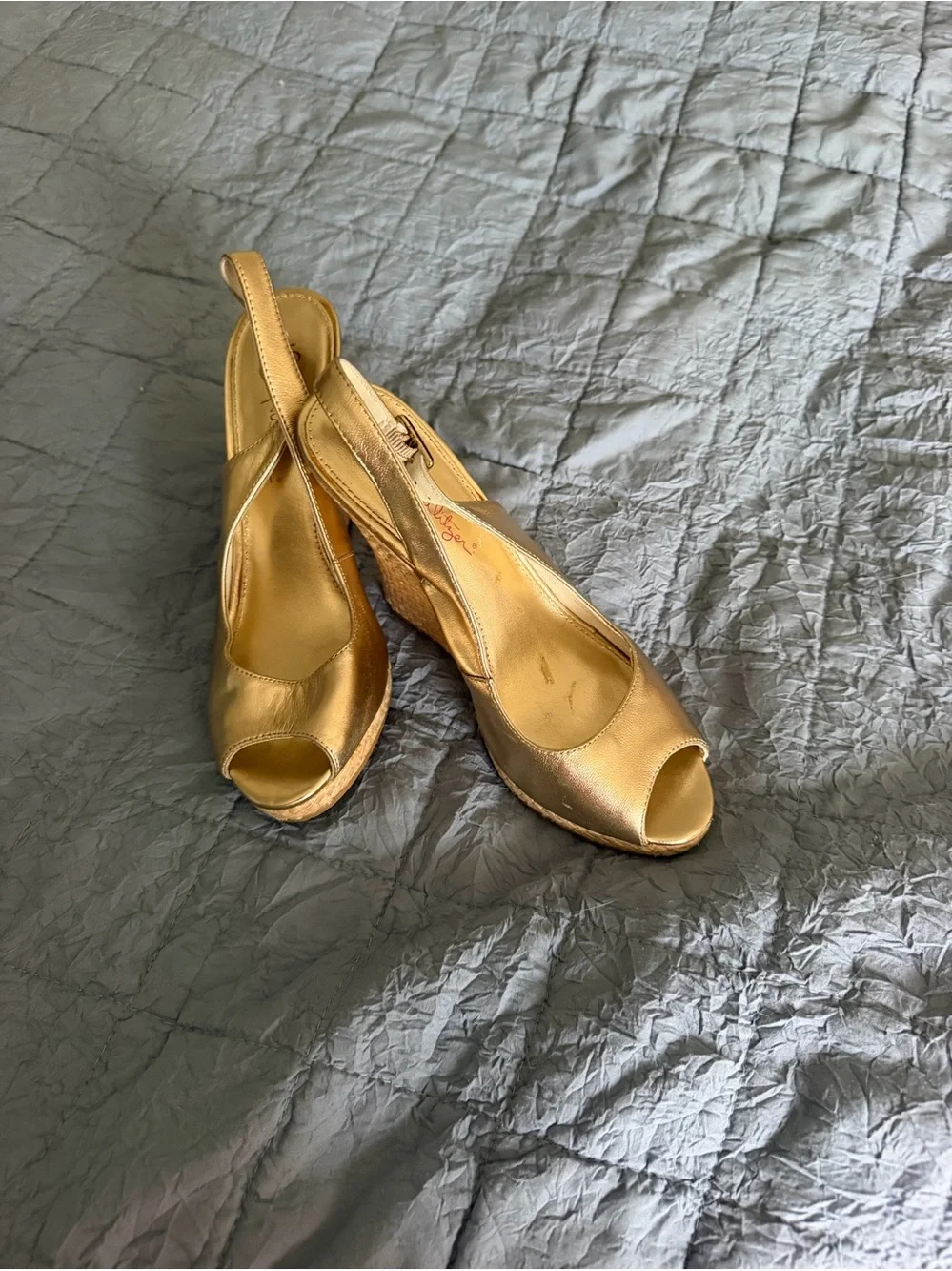 Lilly Pulitzer Gold Kristin Wedges Women’s 7.5